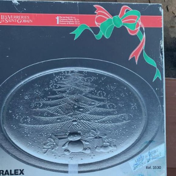 Vintage- Duralex Cookie Christmas Platter W/ Bears - Picture 2 of 2